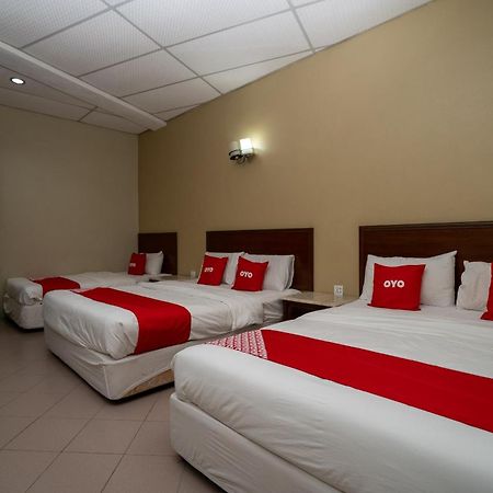 De Clinique Hotel Kampong Pasir Bogak Eksteriør bilde