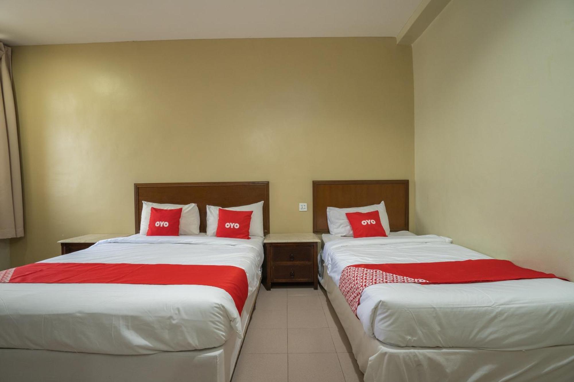De Clinique Hotel Kampong Pasir Bogak Eksteriør bilde