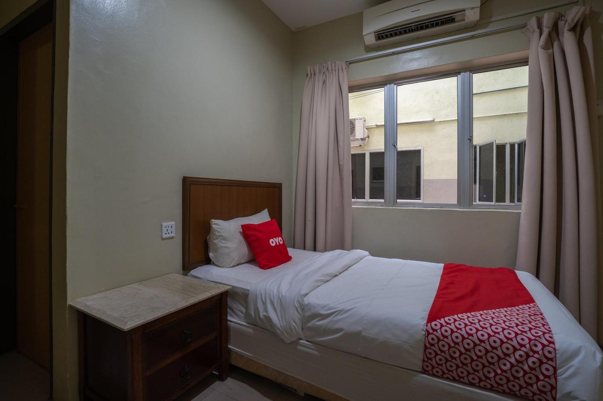 De Clinique Hotel Kampong Pasir Bogak Eksteriør bilde