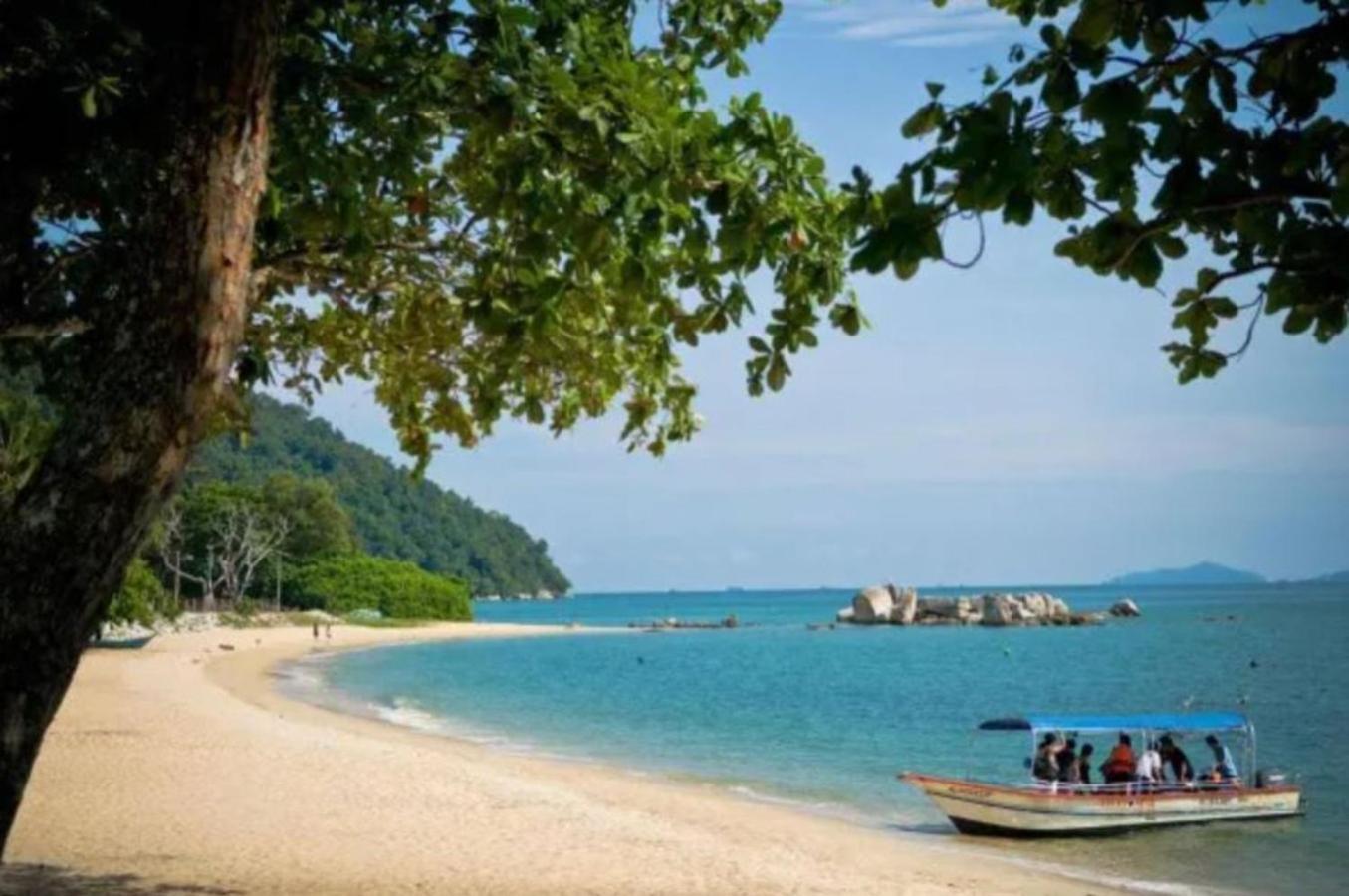 De Clinique Hotel Kampong Pasir Bogak Eksteriør bilde