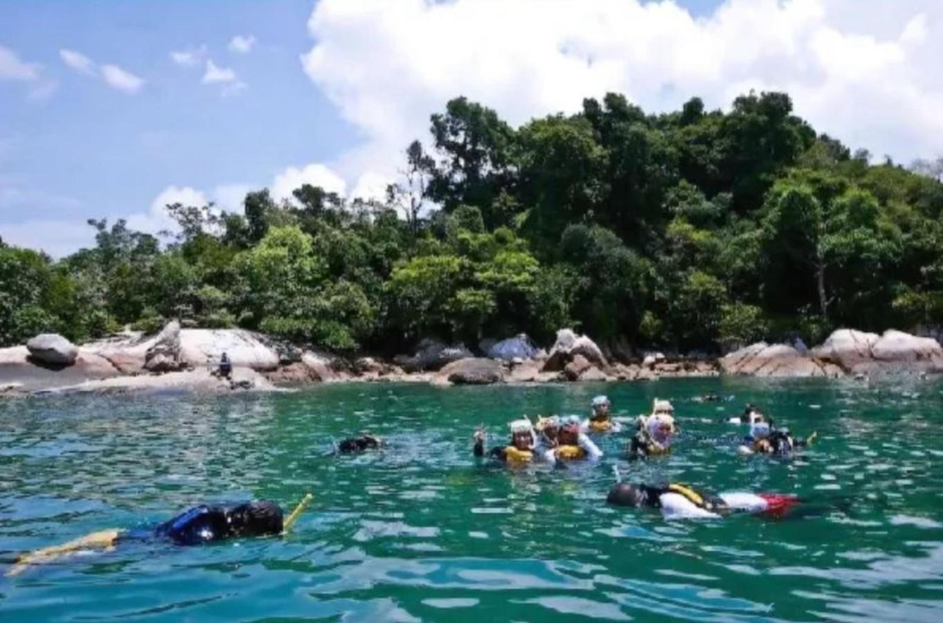 De Clinique Hotel Kampong Pasir Bogak Eksteriør bilde
